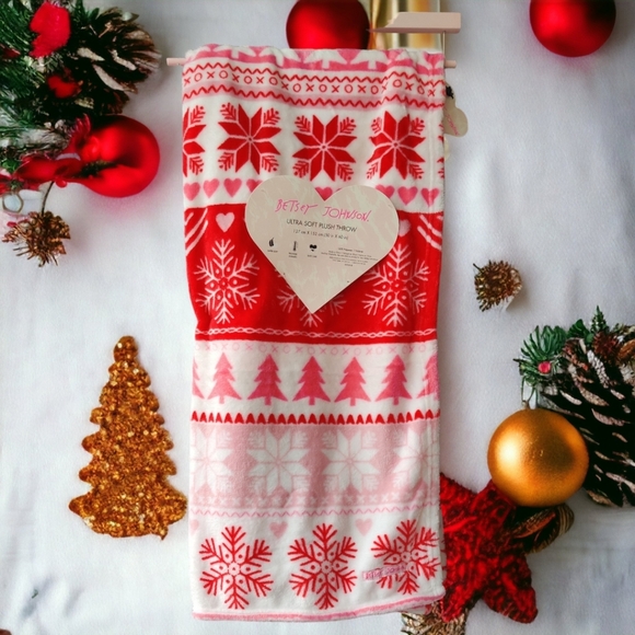 NWT - 🎄Betsey Johnson Christmas Ultra Soft Plush Throw - Sz 50” x 60”🎄 - Picture 6 of 6